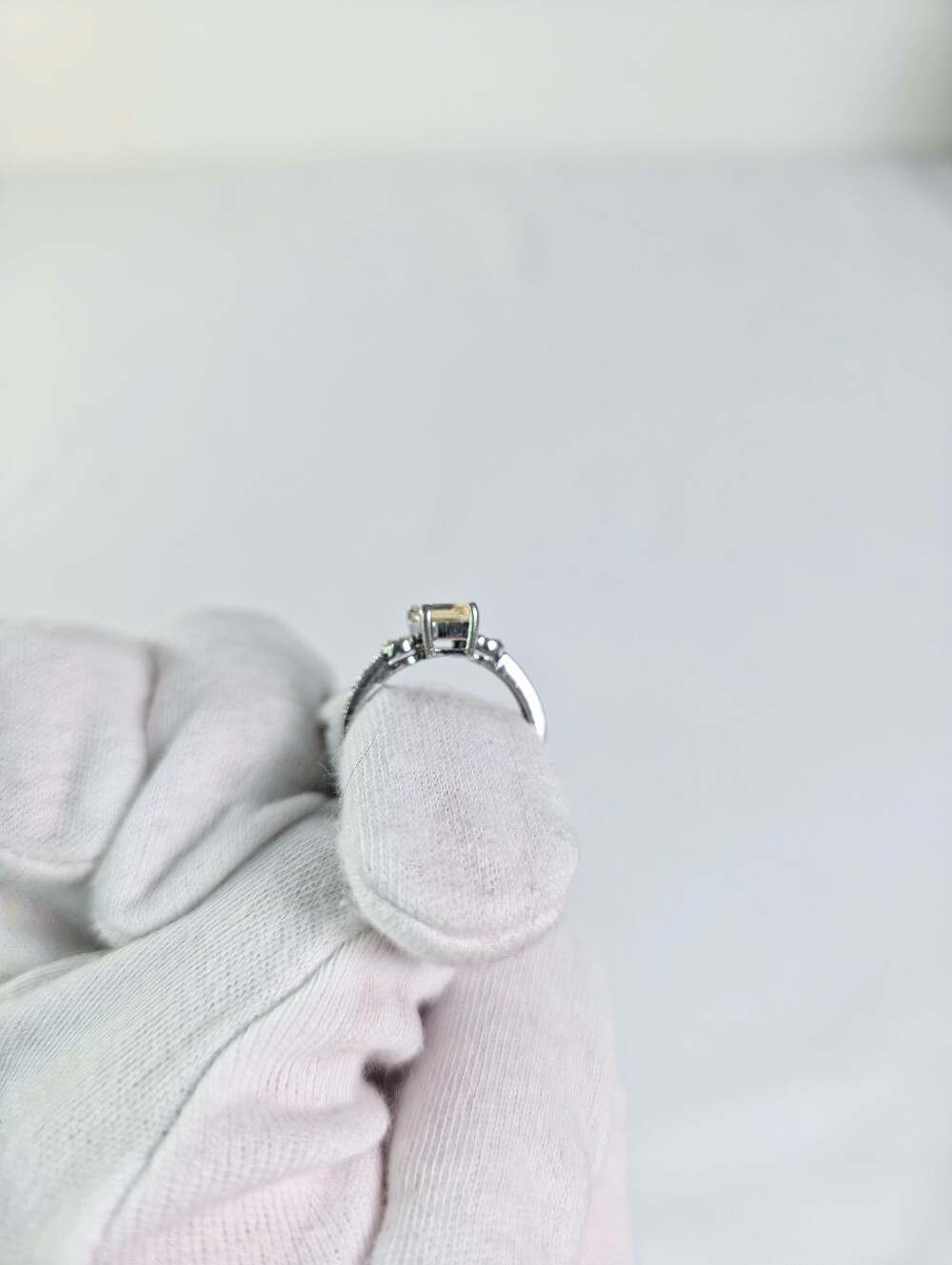 Vintage Avon Citrine Ring CZ Accents 925 Sterling Silver Size 8 Yellow Gemstone - Picture 2 of 10